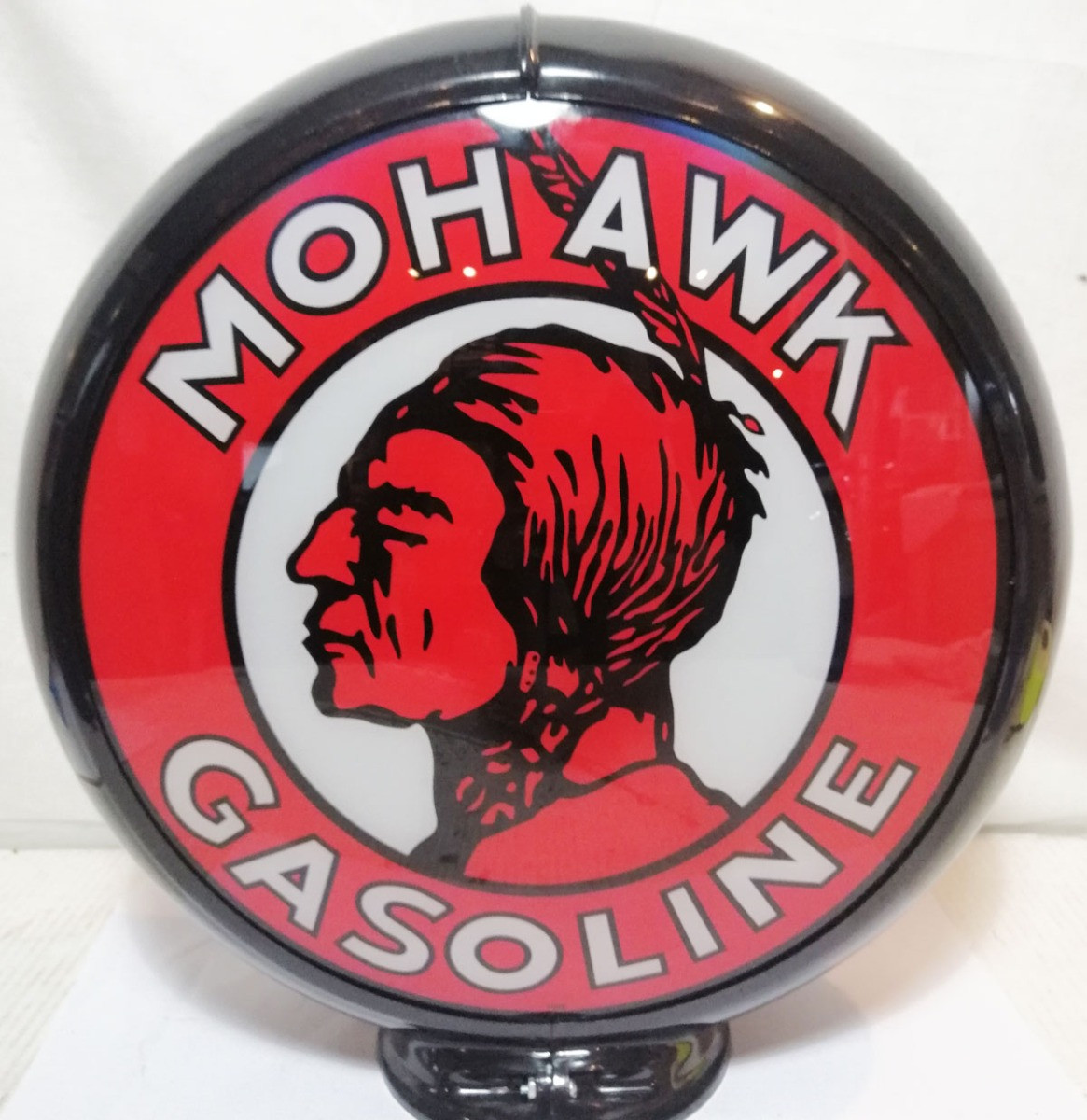 Mohawk Gasoline Benzinepomp Bol