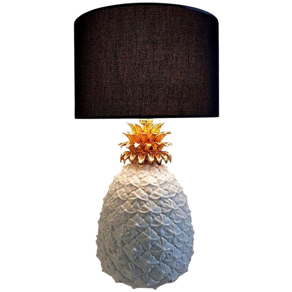 Настольная лампа с абажуром и декором в виде ананас Pineapple Black Lampshade