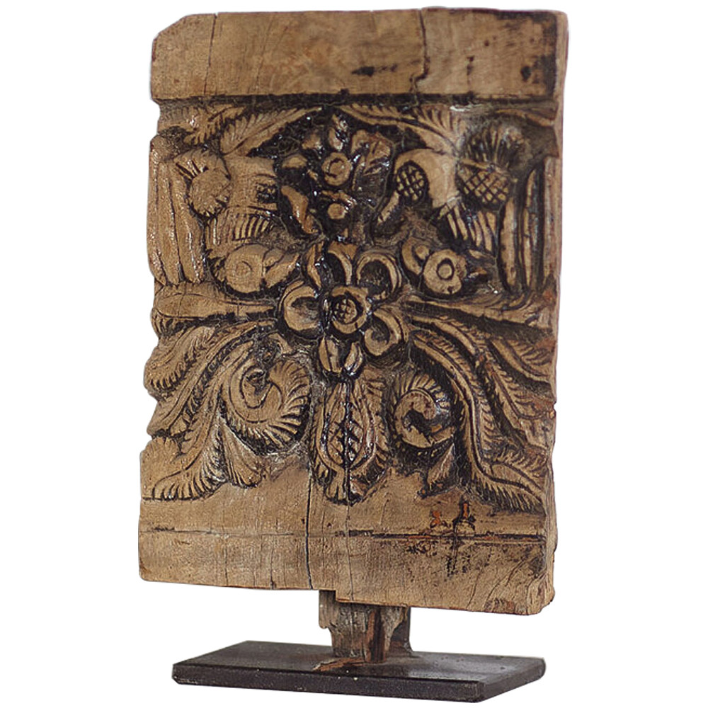 Декоративный аксессуар из тика Antique Carved Fragment