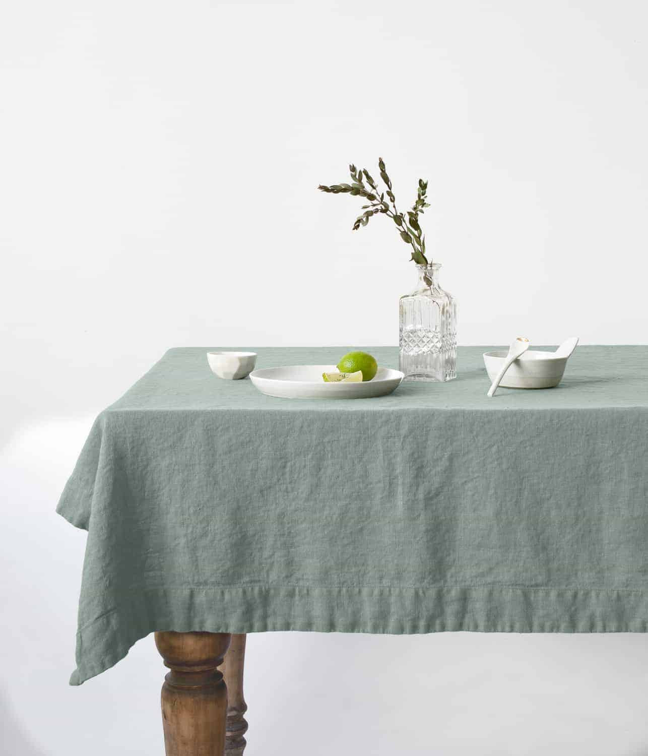 Linen Tales - linnen tafelkleed - green milieu - 250 x 140 cm