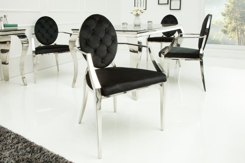 Elegante stoel MODERN BAROK zwart fluweel met armleuningen en decoratieve knopen - 37355