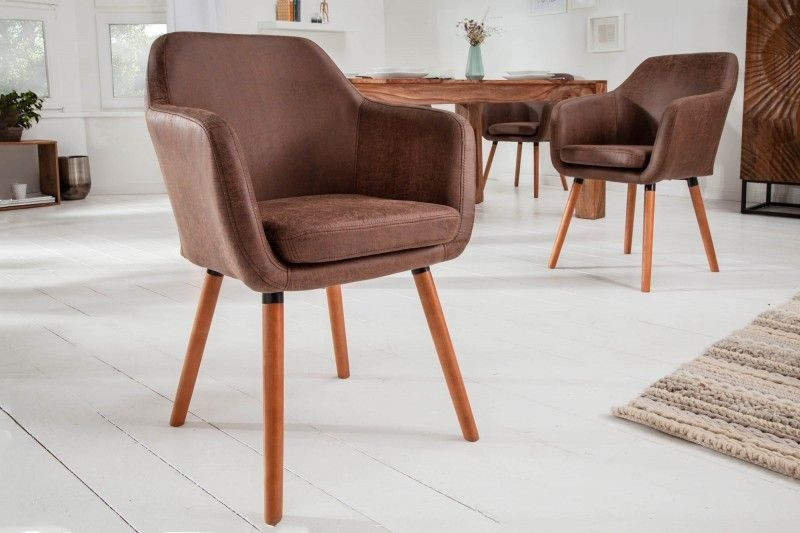Design armleuningstoel SUPREME vintage bruin met massief houten poten - 37871