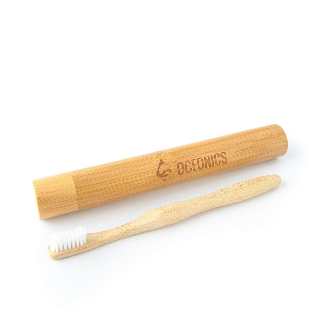 Oceonics Combi-set: bamboe tandenborstel en -koker