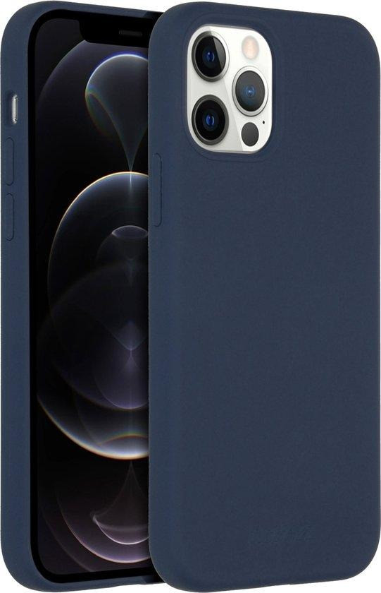 Accezz Liquid Silicone Backcover met MagSafe iPhone 12 (Pro) Telefoonhoesje Blauw