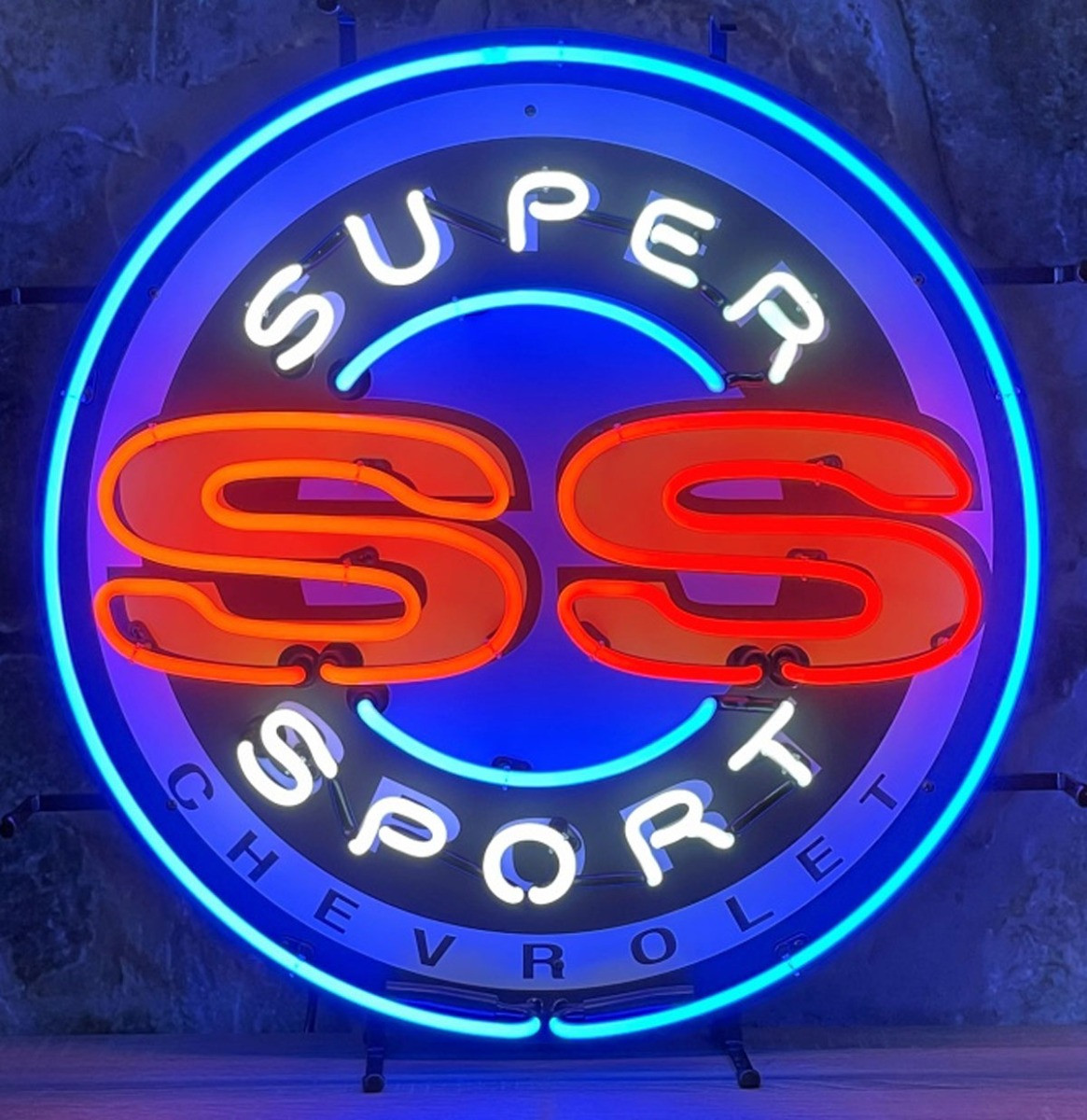 Chevrolet SS Super Sport Neon Verlichting Met Achterplaat 65 x 65 cm