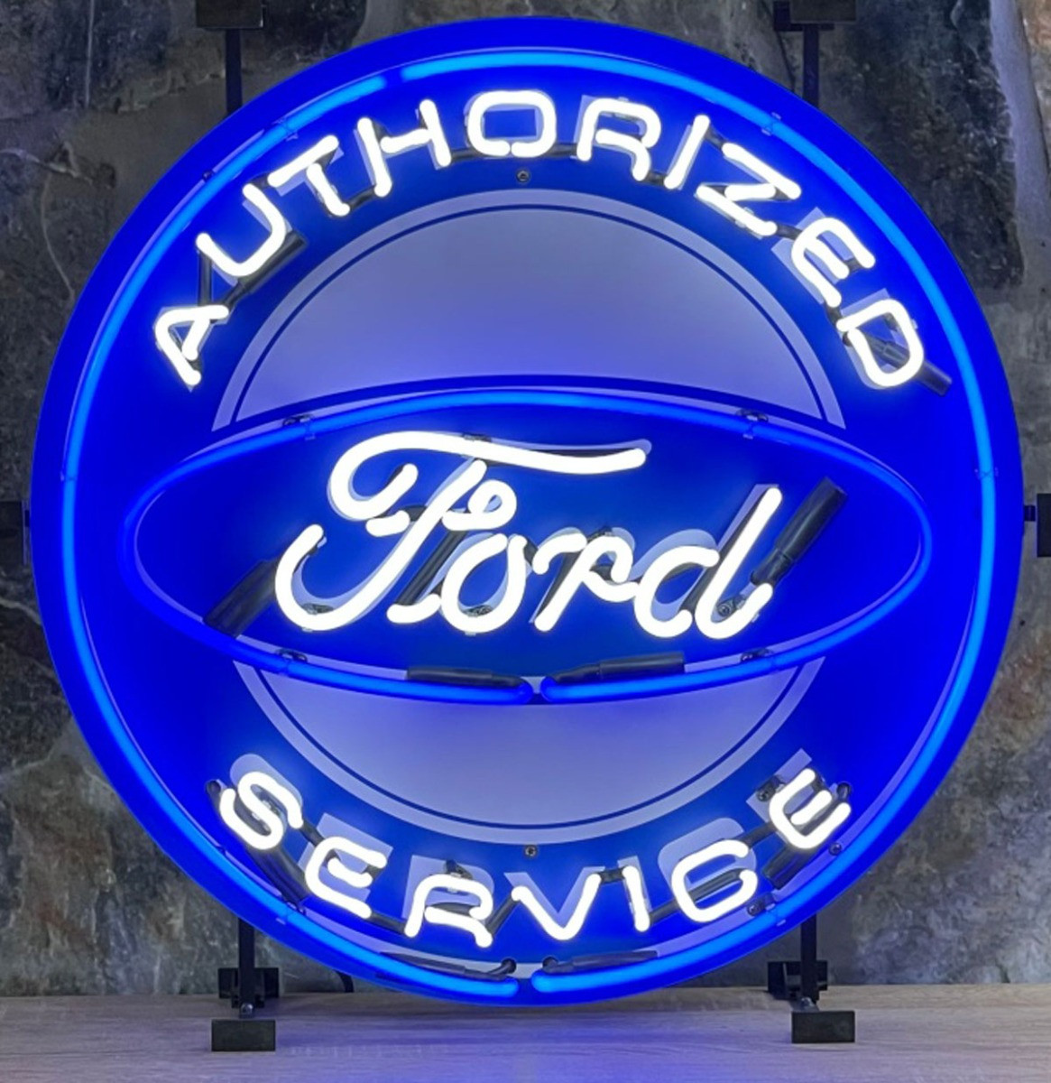 Ford Authorized Service Neon Verlichting Met Achterplaat - 60 x 60 cm