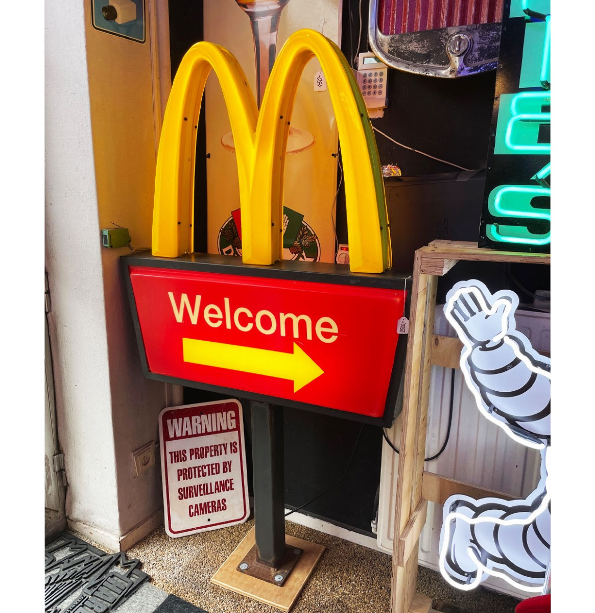 McDonalds Drive-Thru Welcome Lichtbak op Voet 160 cm in Hoogte