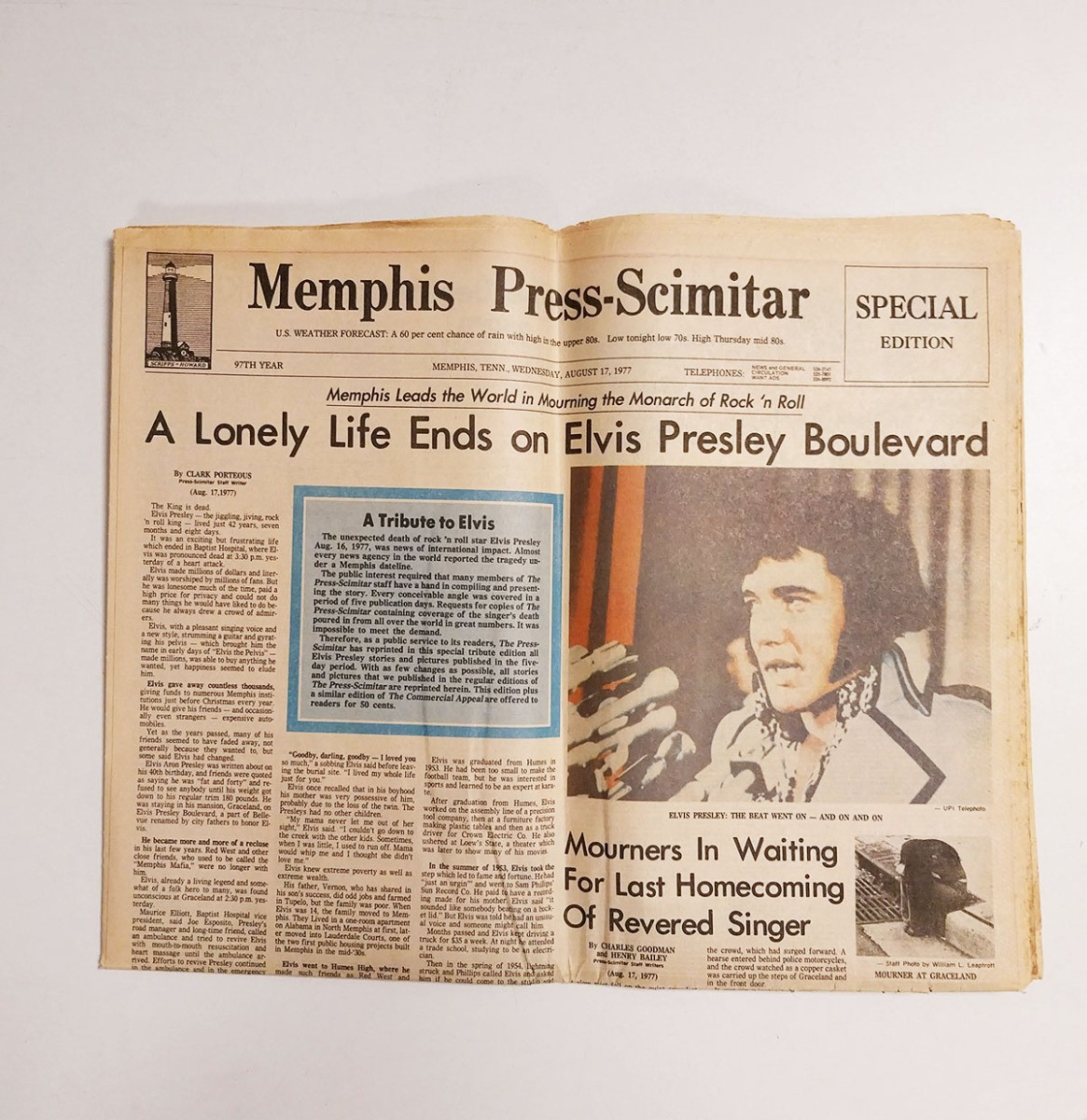 Memphis Press-Scimitar Krant Aug 17, 1977 - Elvis Presley Overlijden - ORIGINEEL