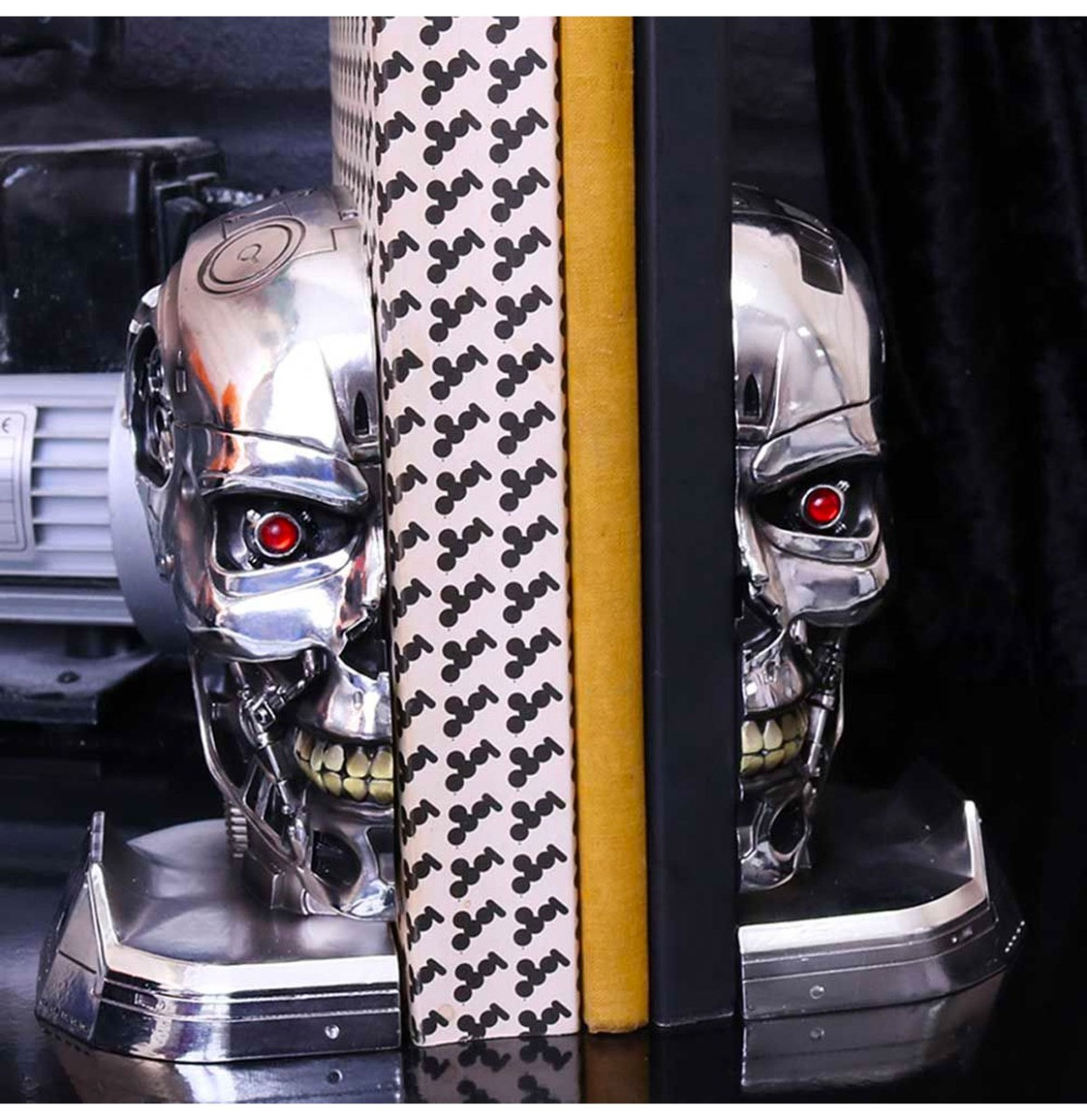 Terminator 2: T-800 Boekensteun