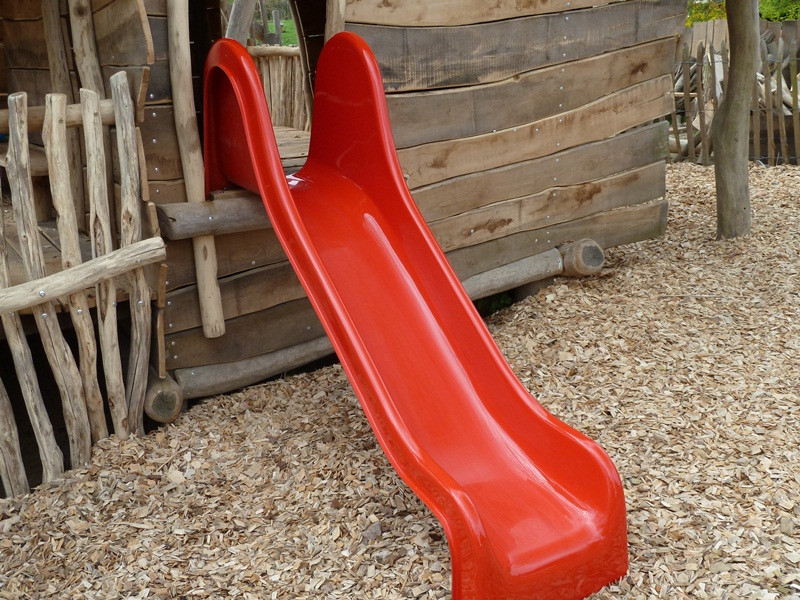 Glijbaan rood speeltoestellen speelplaats polyester 190cm
