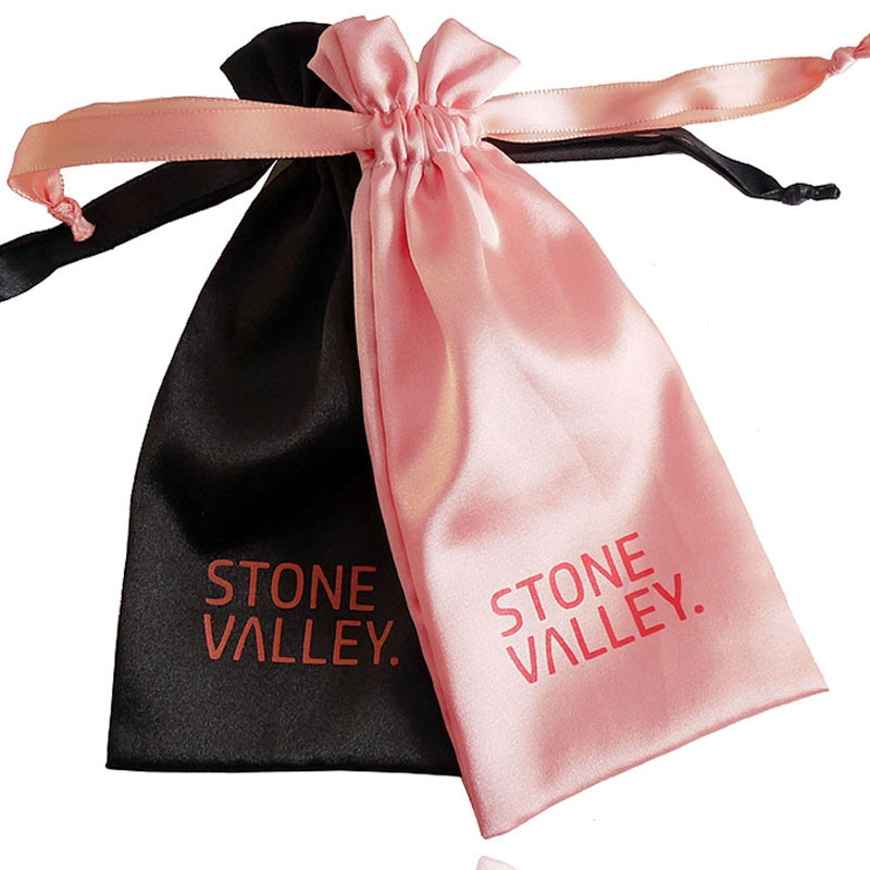 Brillenhoes Satijn Stone Valley - Zwart & Roze