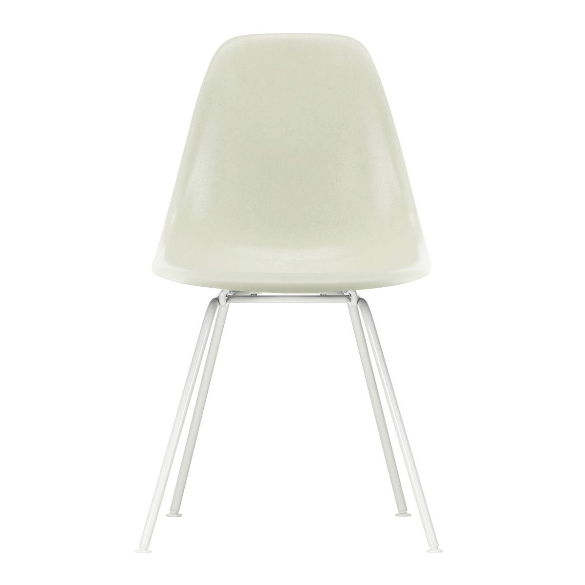 Vitra Eames Fiberglass Chair DSX Wit