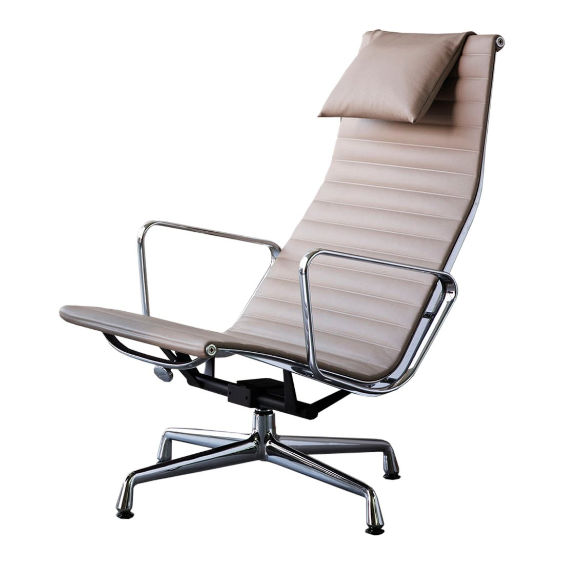 Vitra Aluminium Chair EA 124 Loungestoel