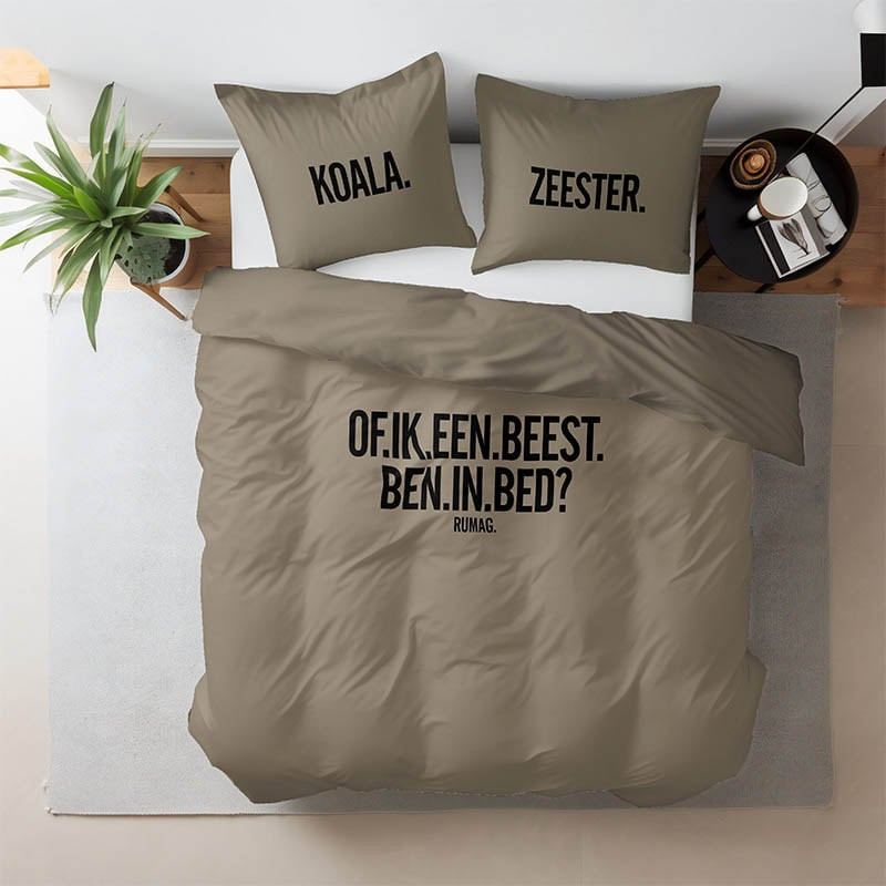 Dekbedovertrek RUMAG - Tweepersoons (200x200 cm) - Beige Microvezel - Dessin: Tekst - RUMAG - Dekbed-Discounter.nl