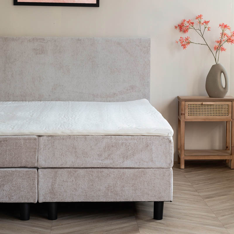 2-Persoons Boxspring Julia Teddystof - Beige - Beige 180x200 cm - Pocketvering - Inclusief Topper - Dekbed-Discounter.nl