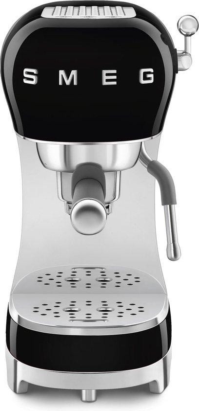 Smeg ECF02BLEU Espresso apparaat Zwart