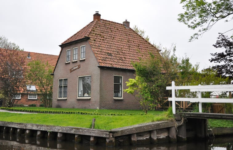 Natuurhuisje in Ossenzijl