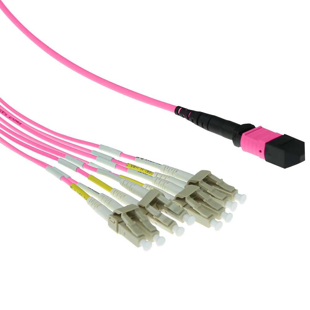 ACT RL7843 50/125 OM4 Fanout Patchkabel 1x MTP Female/4x LC Duplex 8 Vezels - 3 meter