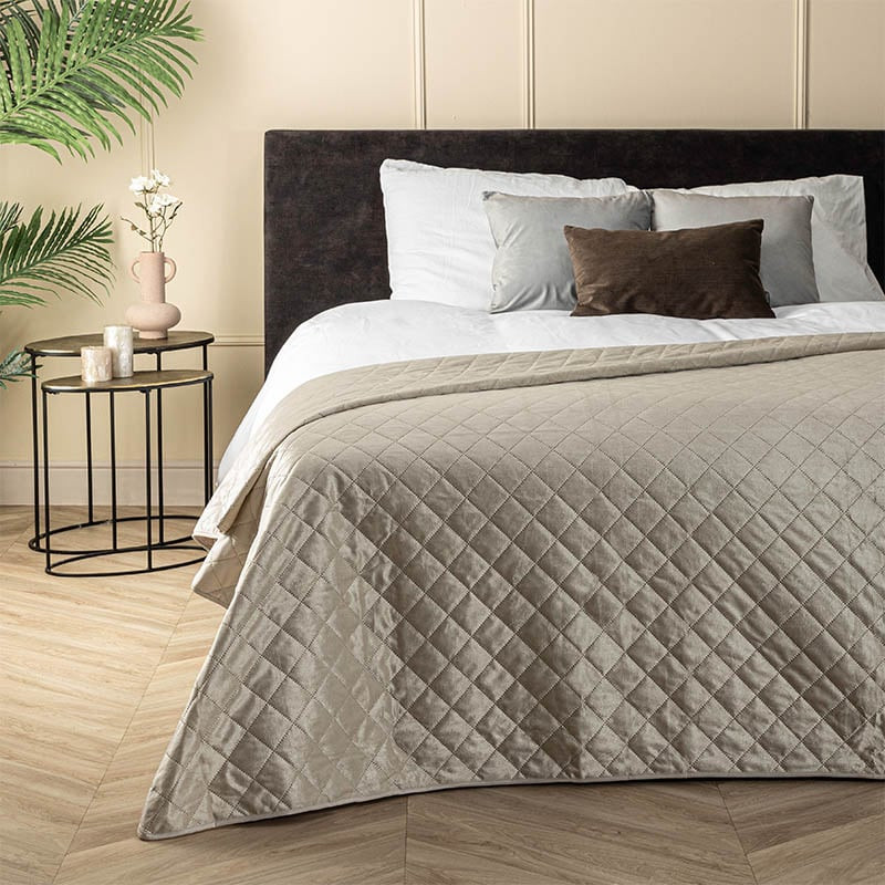 Bedsprei Velvet Ruit - Beige - 180x260 cm Fresh and Co - Dekbed-Discounter.nl