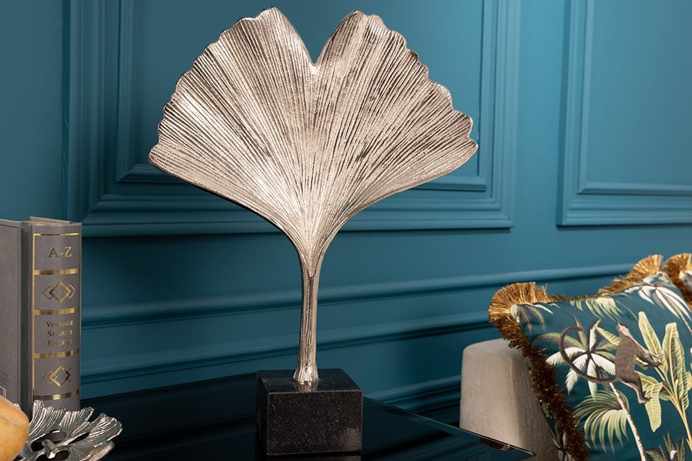 Decoratief beeld GINKGO LEAF 44cm zilver handgemaakt metaal met marmeren voet - 41786