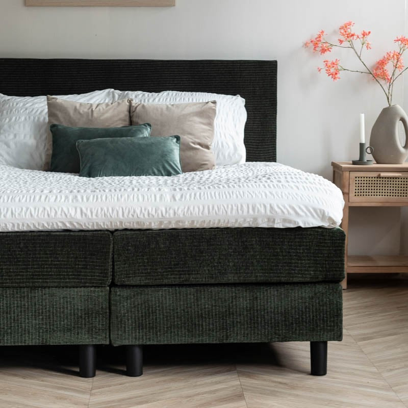 2-Persoons Boxspring Julia Rib - Olijfgroen - 180 x 200 cm - Groen 180x200 cm - Pocketvering - Inclusief Topper - Dekbed-Discounter.nl