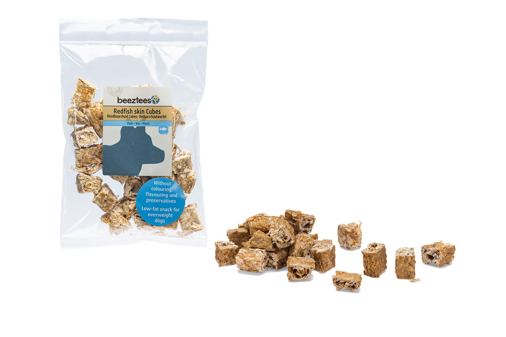 Beeztees Roodbaarshuid Cubes hondensnacks 100 gram