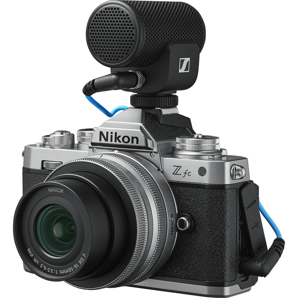 Nikon Z fc + Vlogger Kit