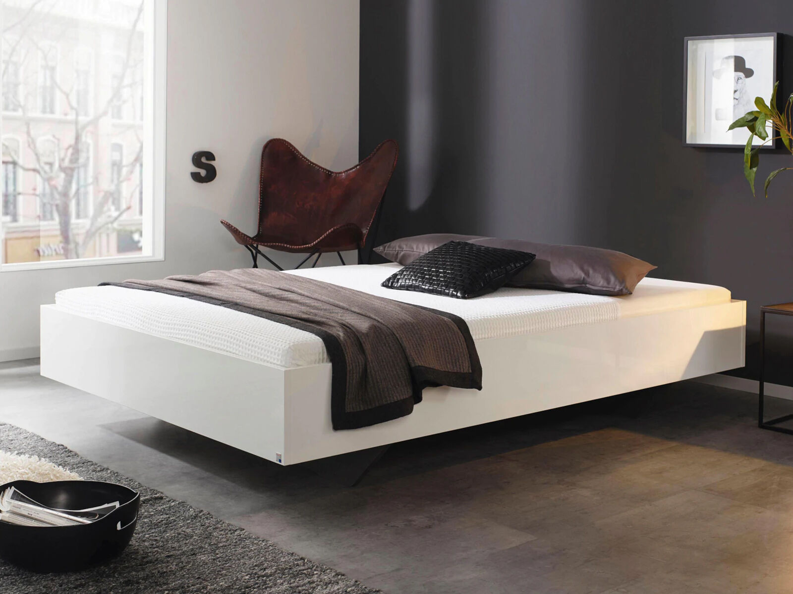 Bed IXANA 140x200 cm alpine wit zonder hoofdeinde