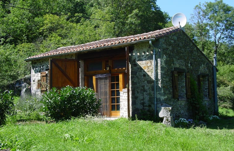 Natuurhuisje in Lathus-Saint Rémy