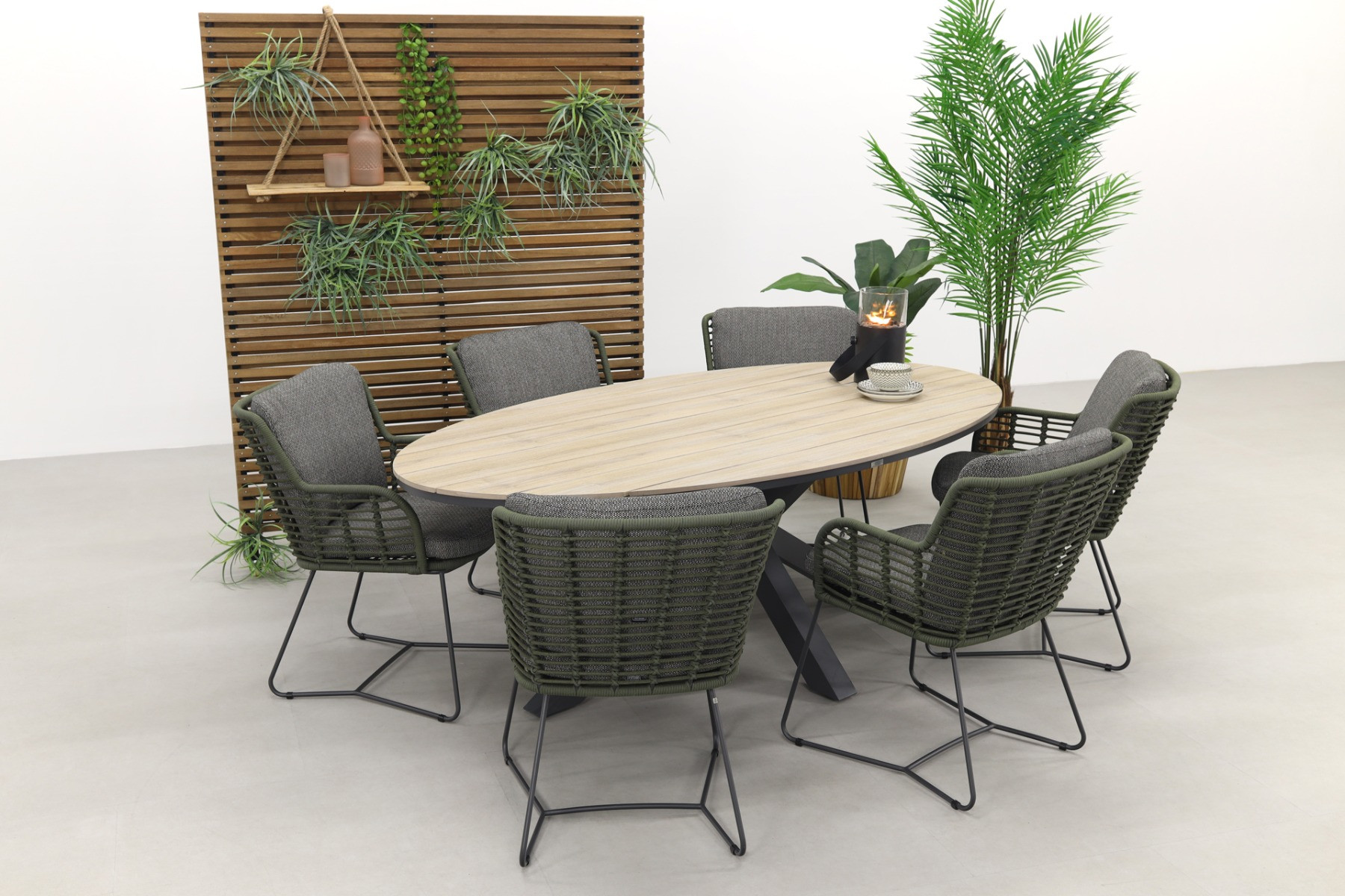 4 Seasons Fabrice groen / GI Edison 220 x 115 cm. tafel - ovale tuinset