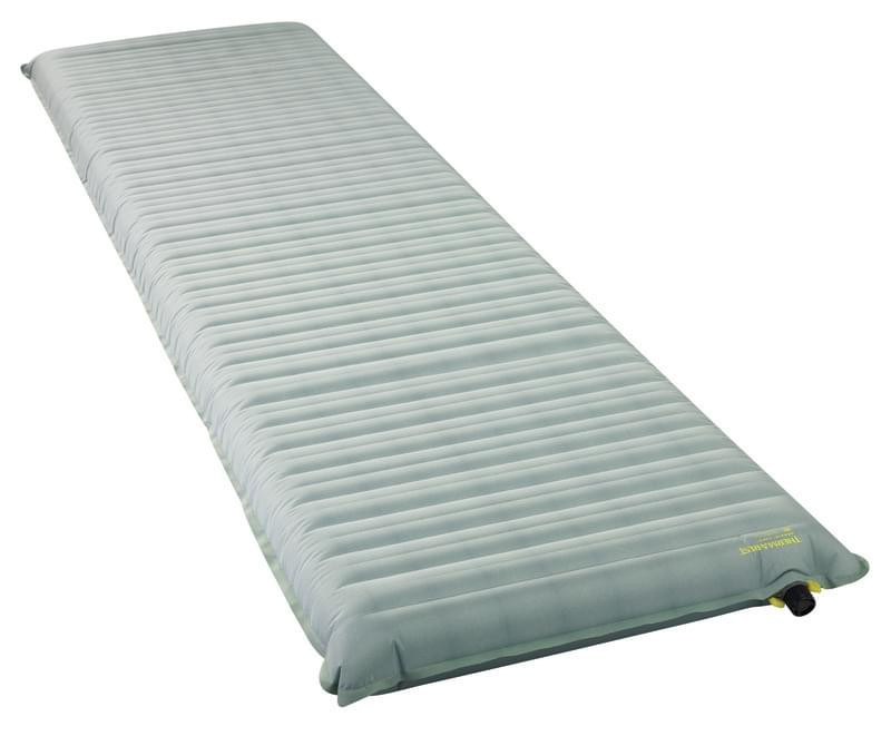 Therm-A-Rest NeoAir Topo Regular Wide Slaapmat Groen