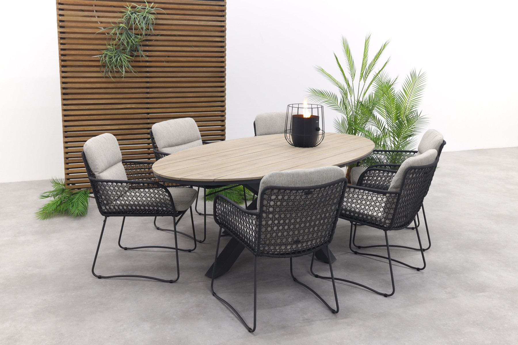 4 Seasons Aprilla - Antraciet / Edison 220 x 115 cm. tafel - ovale tuinset