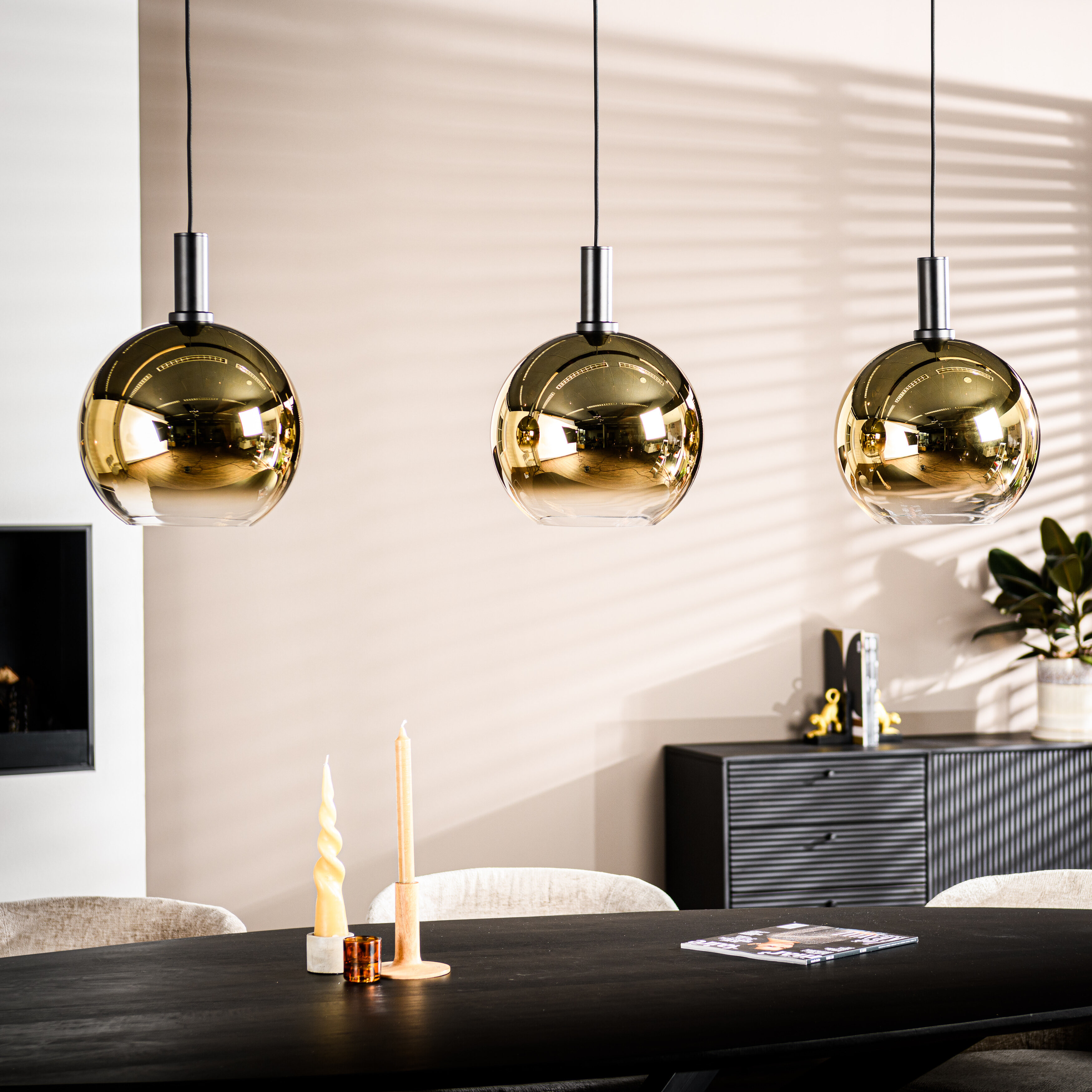 BASE Hanglamp 'Mirel' 3-lamps, kleur Goud